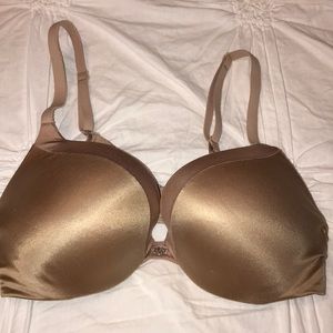 Victoria’s Secret push up bra 34B